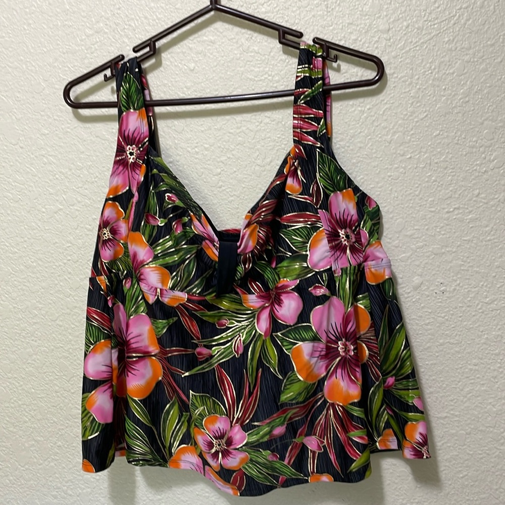 Delta Burke Black-Pink-Green-Gold Floral Swimsuit Top. Very Good Condition.